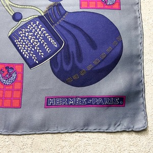 HERMES carre90 “kimonos et inros”