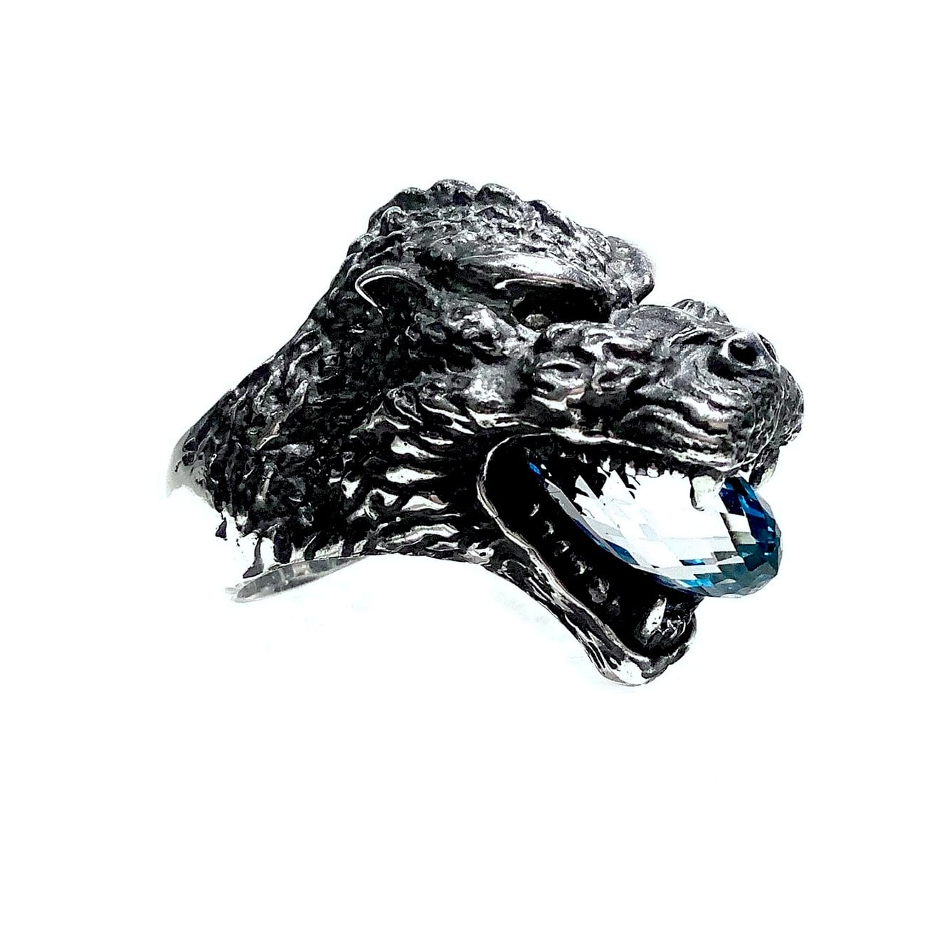 惹きずり込まれる運命のピアス　ゴジラver. ゴジラの手型ピアス🦖🖐️ #ゴジラ #ゴジラマイナスワン #godzilla