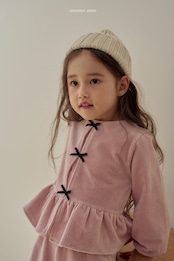 韓国子供服 / 26winter / momoann / リボンセットアップ / キッズ / 冬服 *5~15*