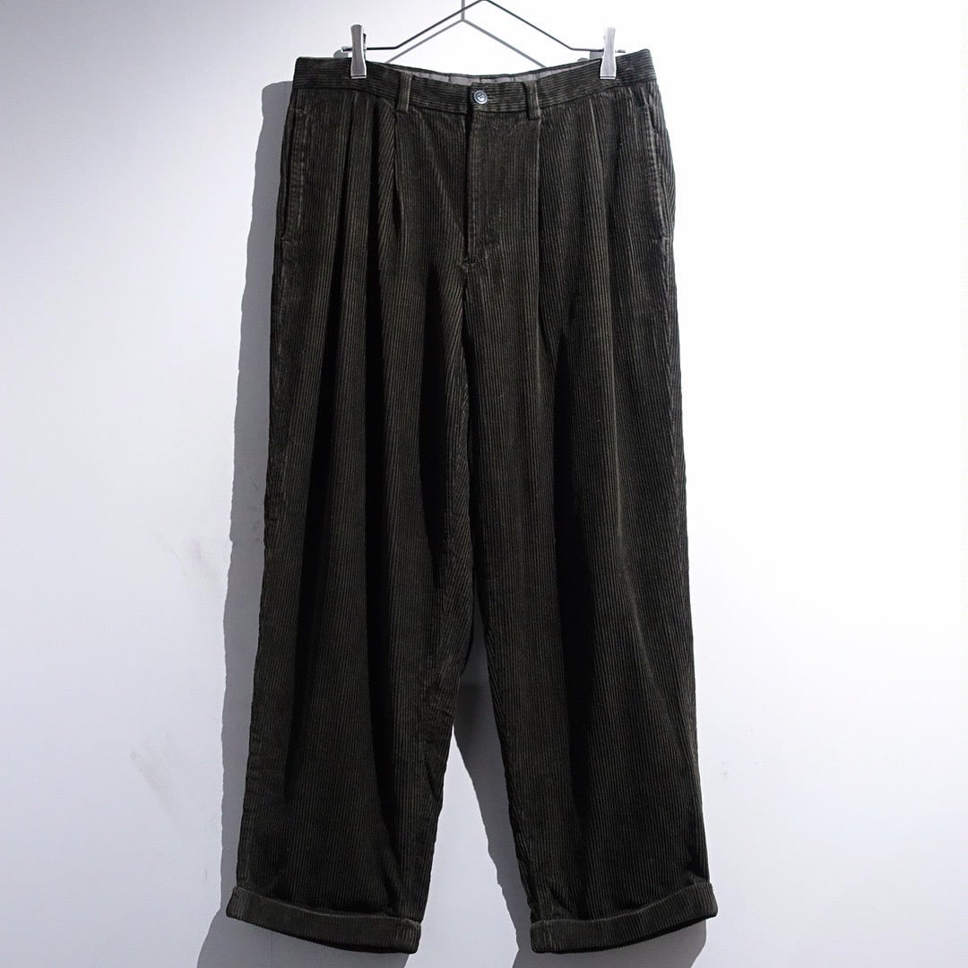 90s "NAUTICA" Moss Green Corduroy 2-Tuck Wide Straight Pants