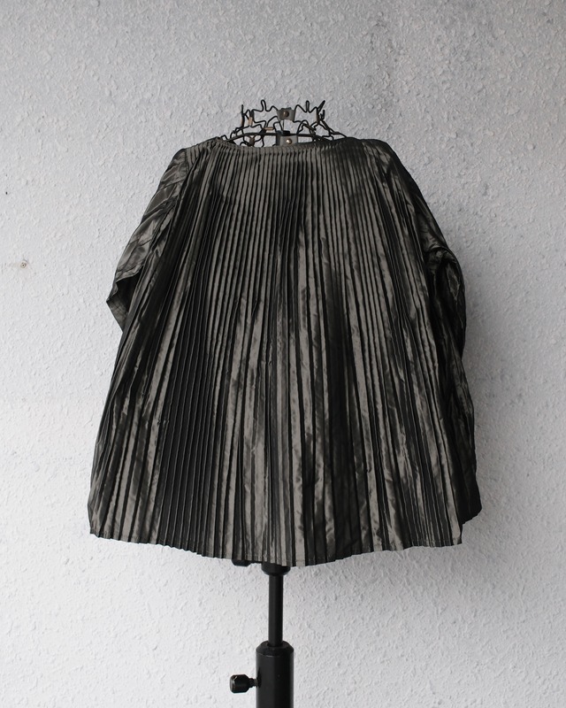 1990s PRADA NYLON PLEATS TOPS