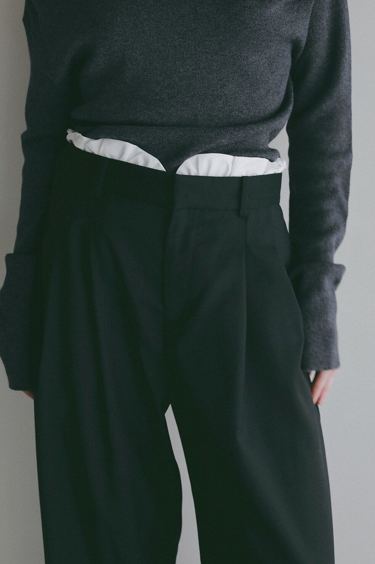 MANOF FRILL 2WAY PANTS