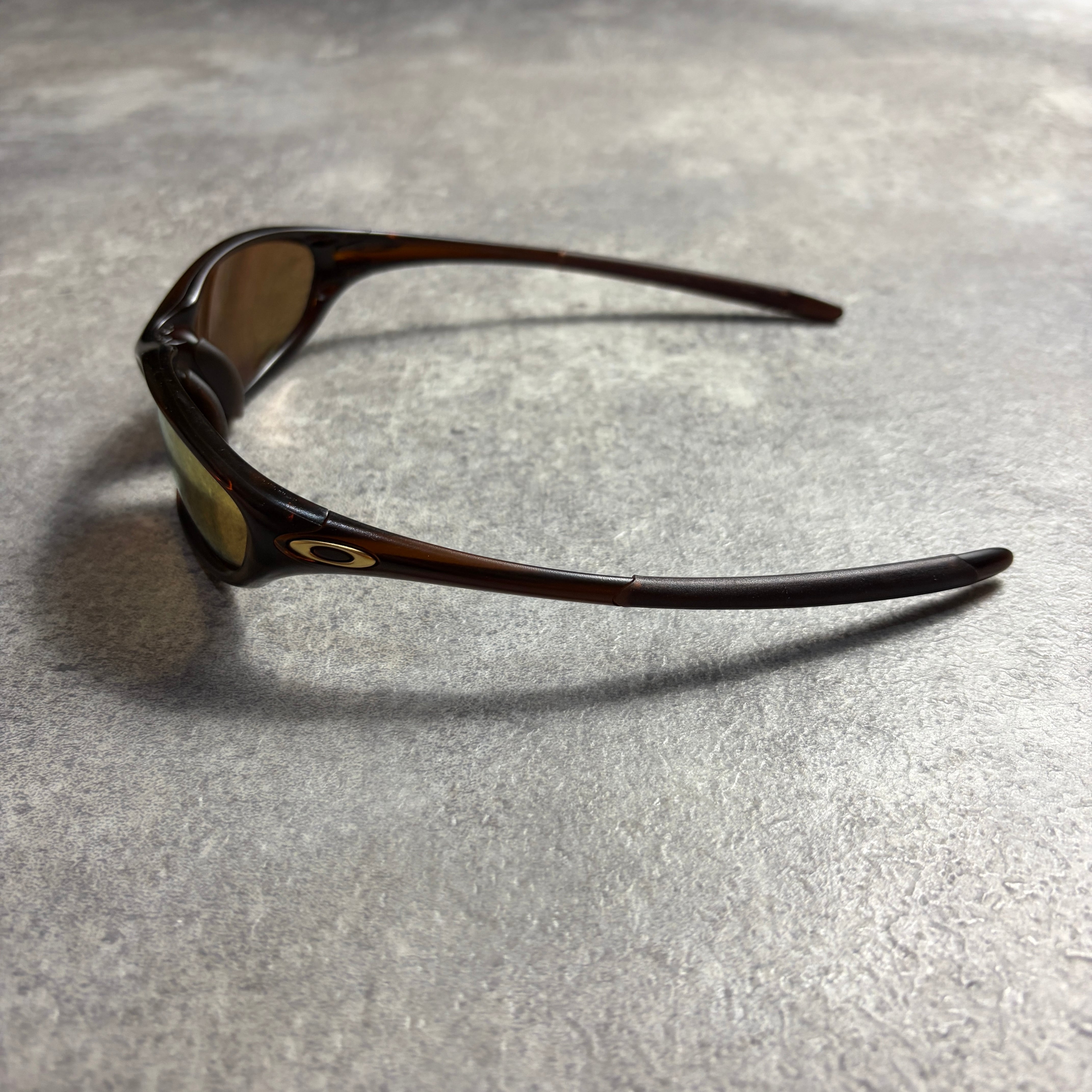OAKLEY TWENTY SUNGLASSES W XX ARCHIVE | LOST