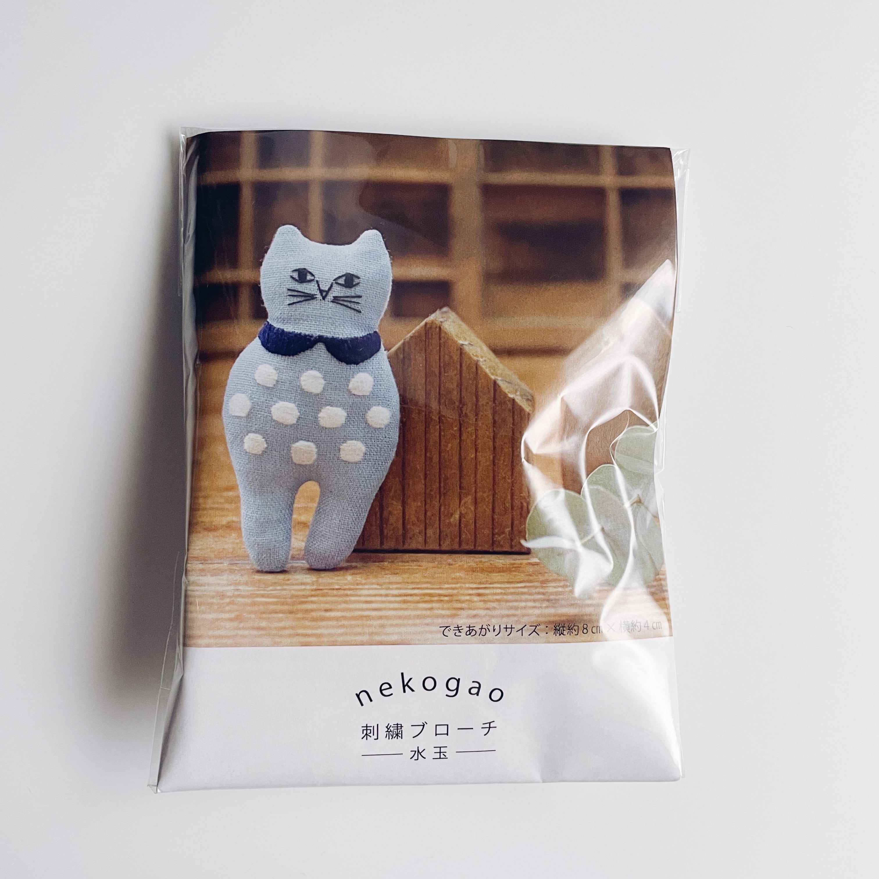 nekogao 刺繍ブローチ -水玉- | nekogao