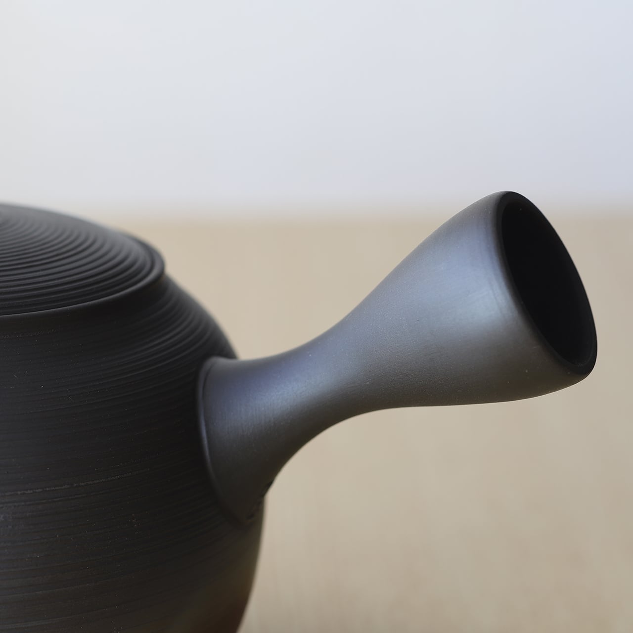 黒線彫窯変 大急須 容量：580cc 梅原廣隆（常滑焼） | にっこう生活館