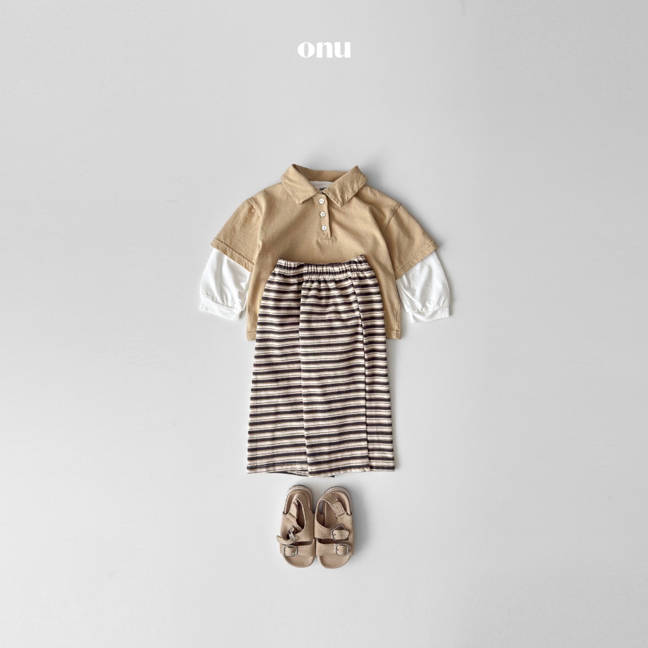 ONU 26/SS Pige collar T-shirts