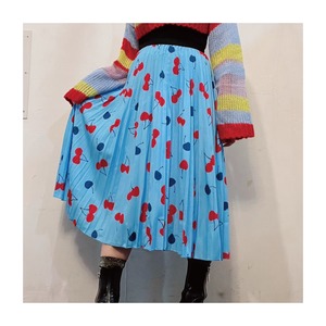 select 32003：cherry pleats skirt