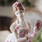 英国ロイヤルウースター「A Royal Presentation」フィギュリン 台座付 限定12500体 thumbnail 8