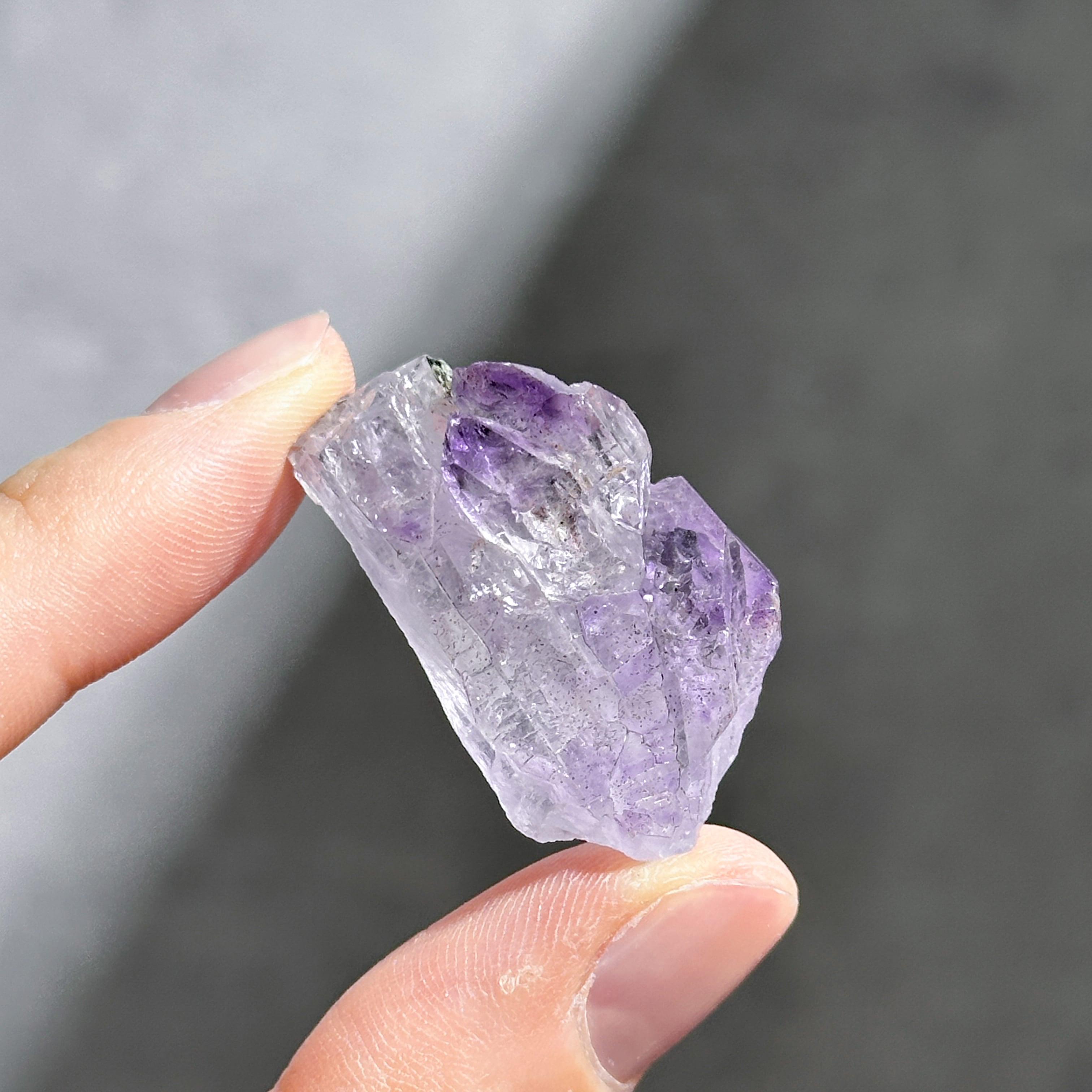 【インド/カルール産】アメジストクラスター インド・カルール産アメジストクラスター KAMCL-024｜調和と安定