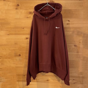 【NIKE】スウッシュ 刺繍ロゴ パーカー スウェット フーディー プルオーバー 2XL ビッグシルエット ワイドサイズ US古着