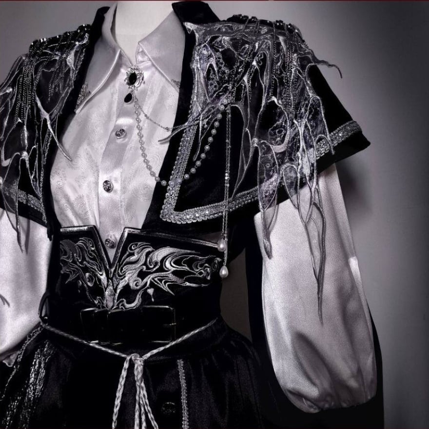 ミリタリーロリィタ 金刺繍マント付きロリータ軍服8点セット パンツ