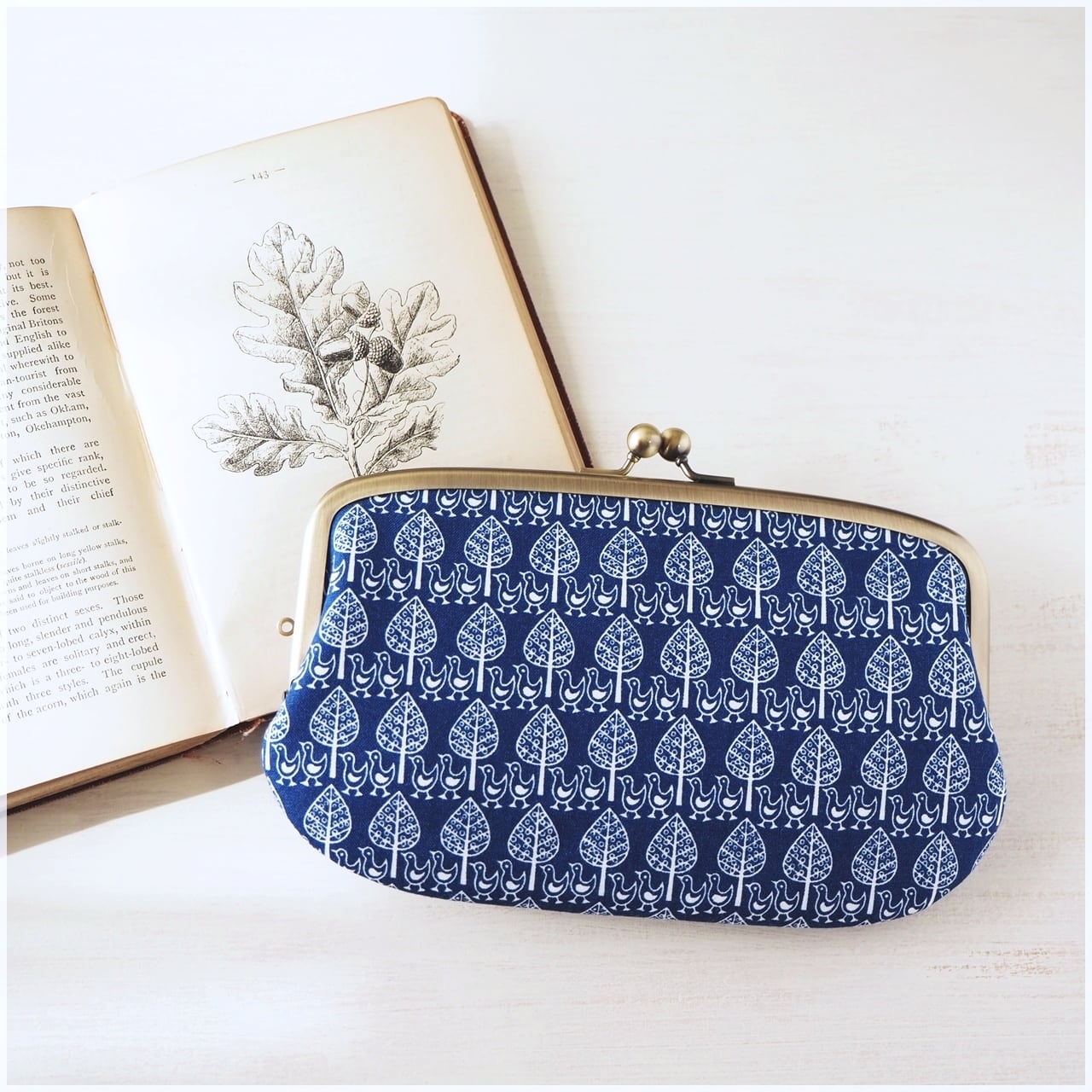 □親子がま口長財布・小鳥柄 / ネイビー□ ticket(k-n) | handmade bag