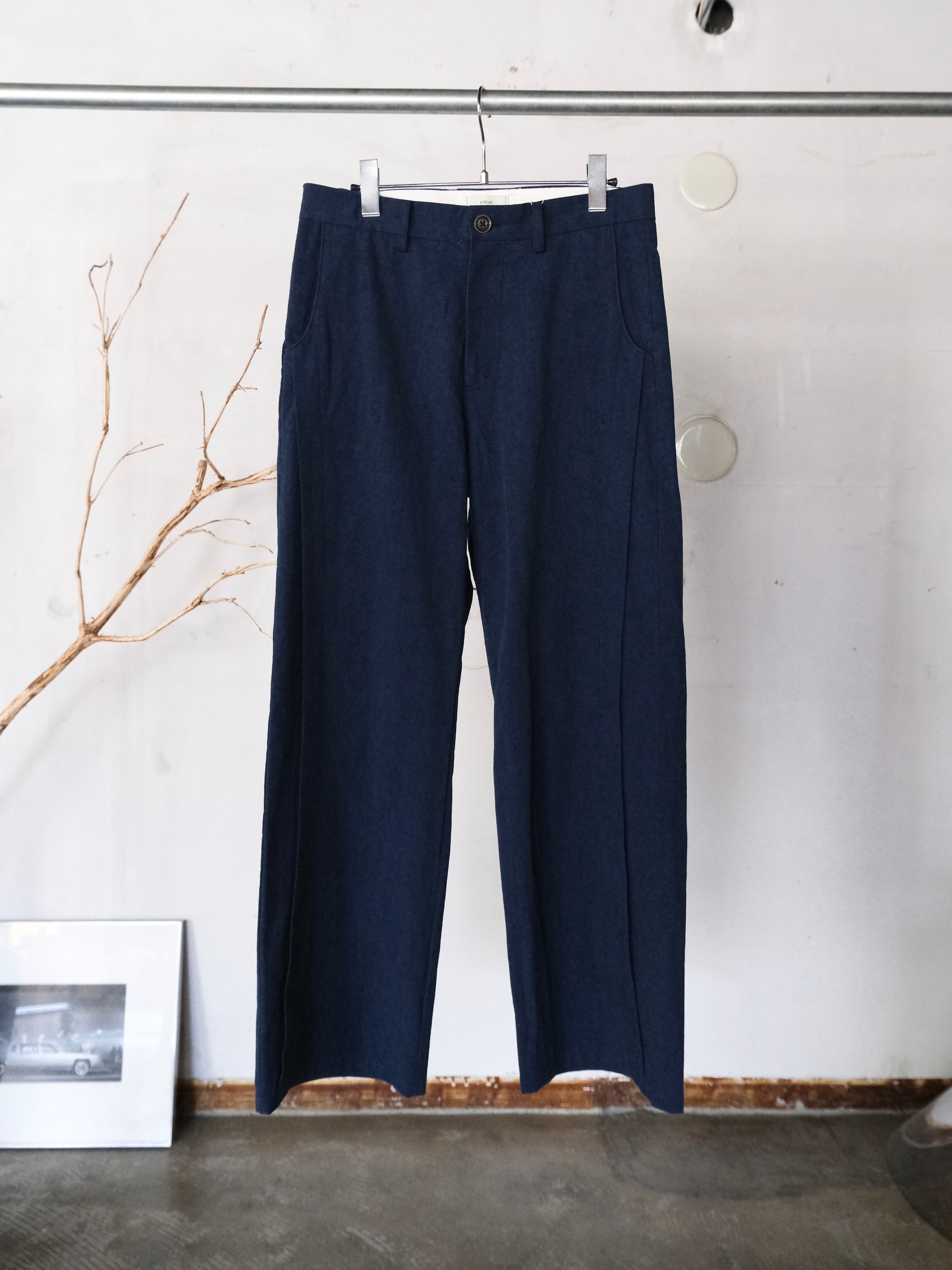STEAF】 WAVE TUCK PANTS | THE OUR