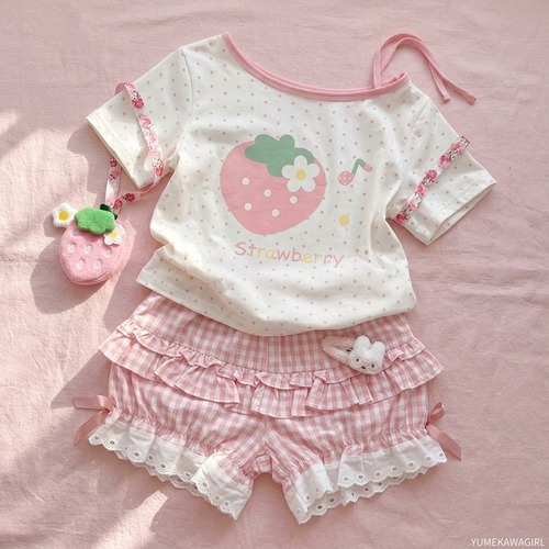 ゆめかわ♡全２種♪　いちごトップス＆かぼちゃパンツ　set33