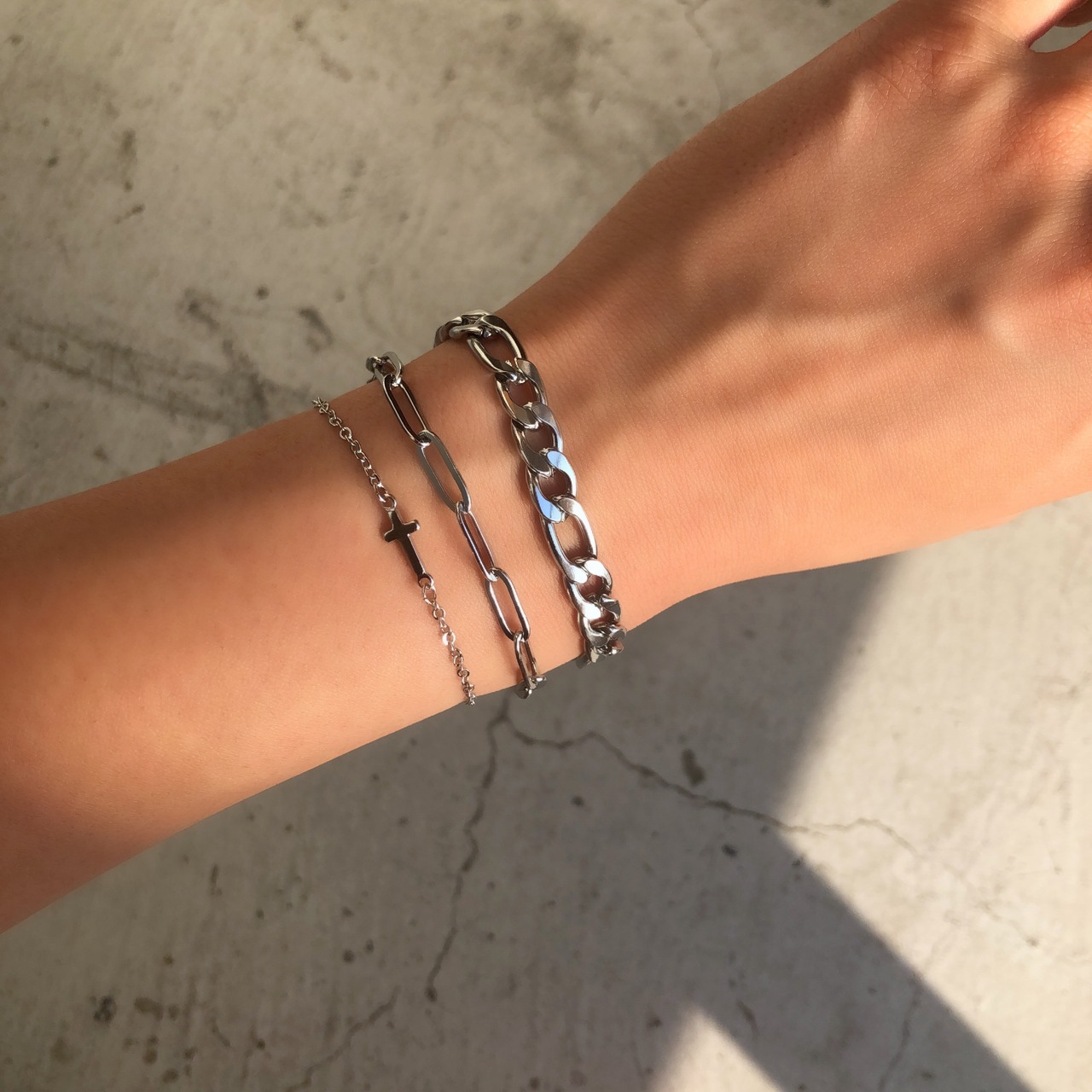 【全2色】クロスブレスレット［gold / silver］