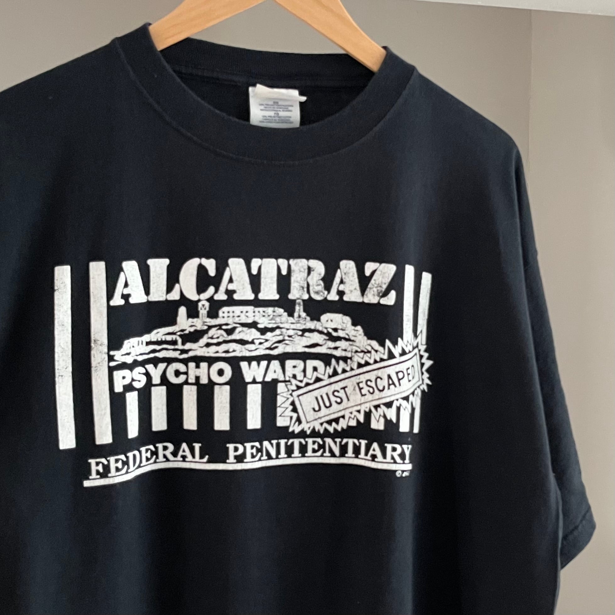 【Sz:XL】〜00s SANTEE『ALCATRAZ』ジョークTシャツ