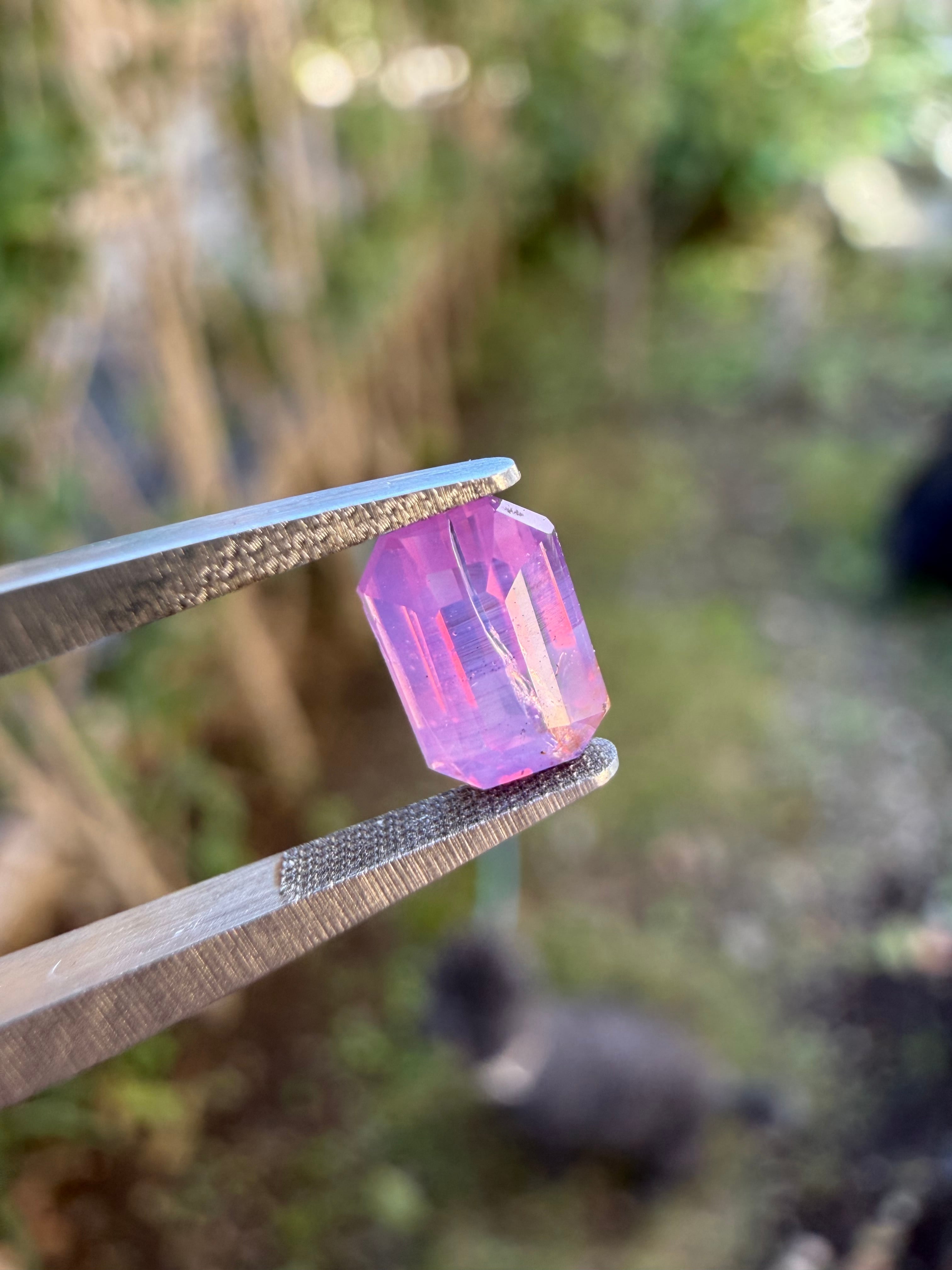 375. スリランカ産 シルキーサファイア 0.76ct 6.3×4mm (H) | Haleems