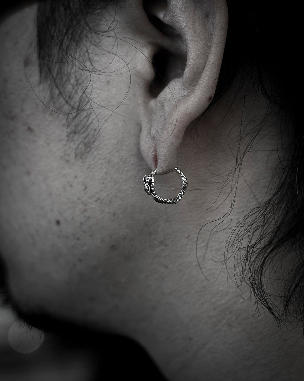 SILVER SNAKE PIERCE <EXCLUSIVE>