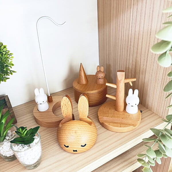 ミッフィー miffy ウッドメガネスタンド | キャラクターグッズの