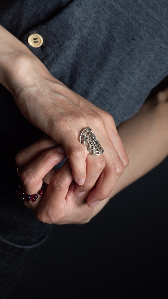 unknown used Sri yantra ring