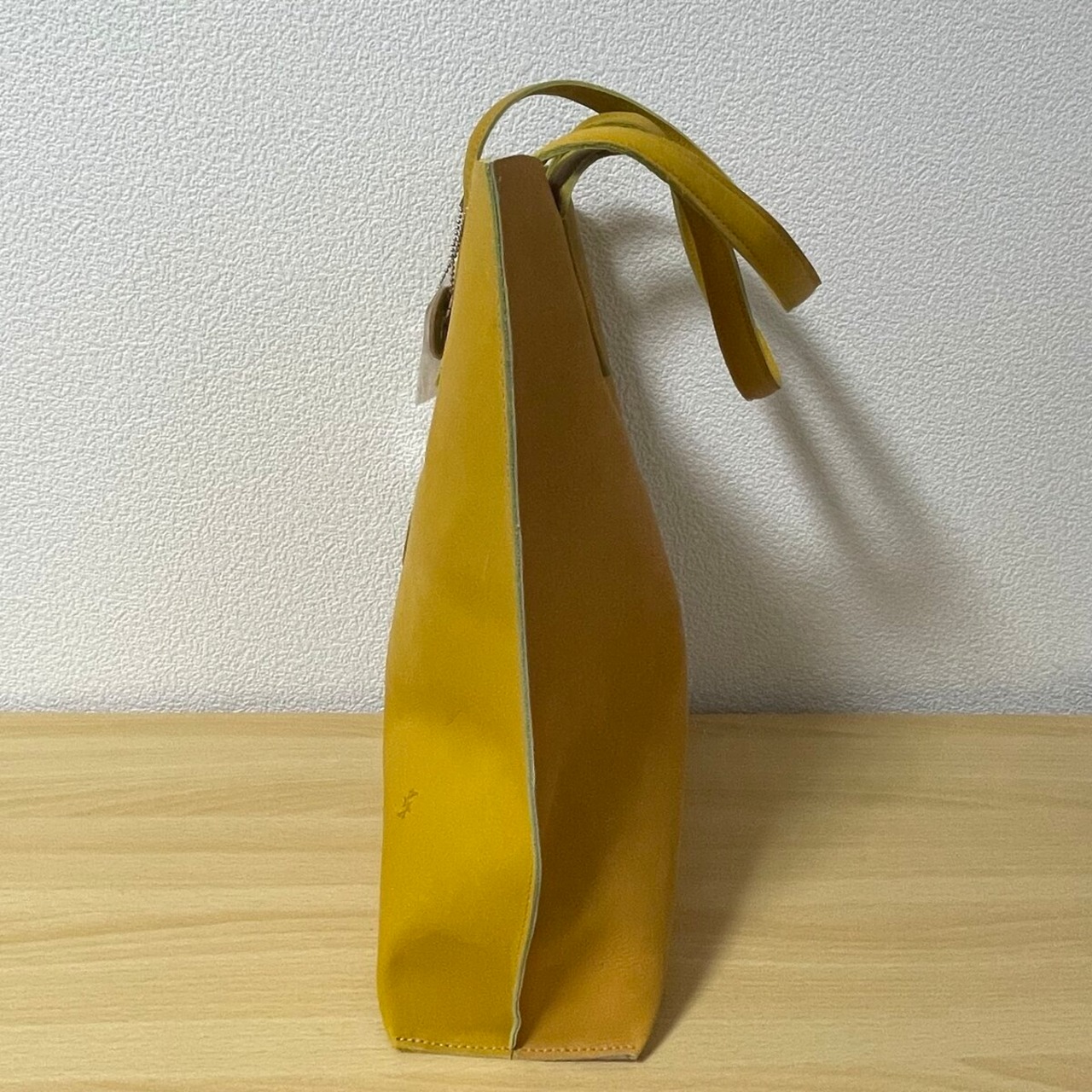 グローブレザー トートバック（縦型） 【国産牛革】