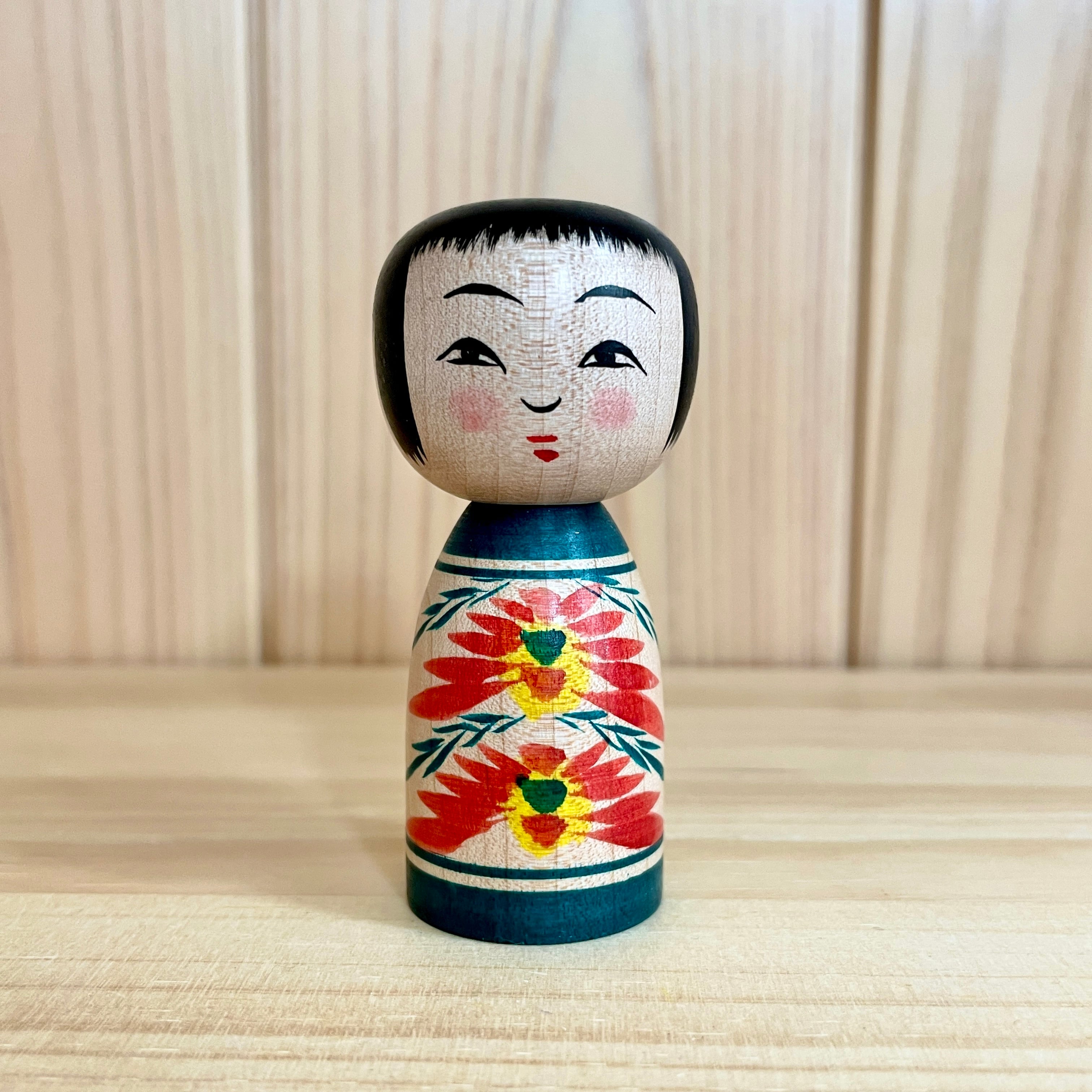 石人形、こけし石、人形、 石こけし人形 全日本こけしコンクール入賞 鉄道弘済会 - メルカリ