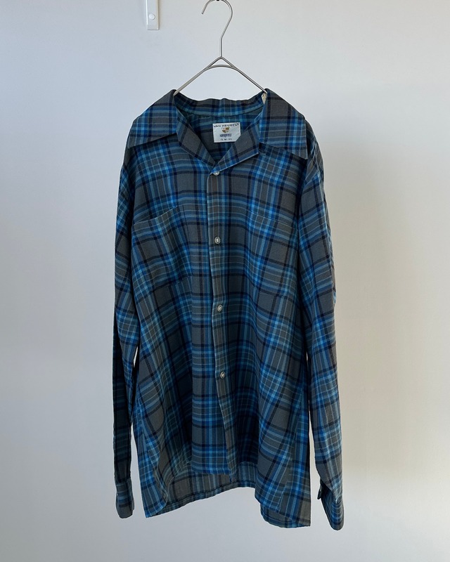 -Van Heusen- Vintage 60s M Check Shirt