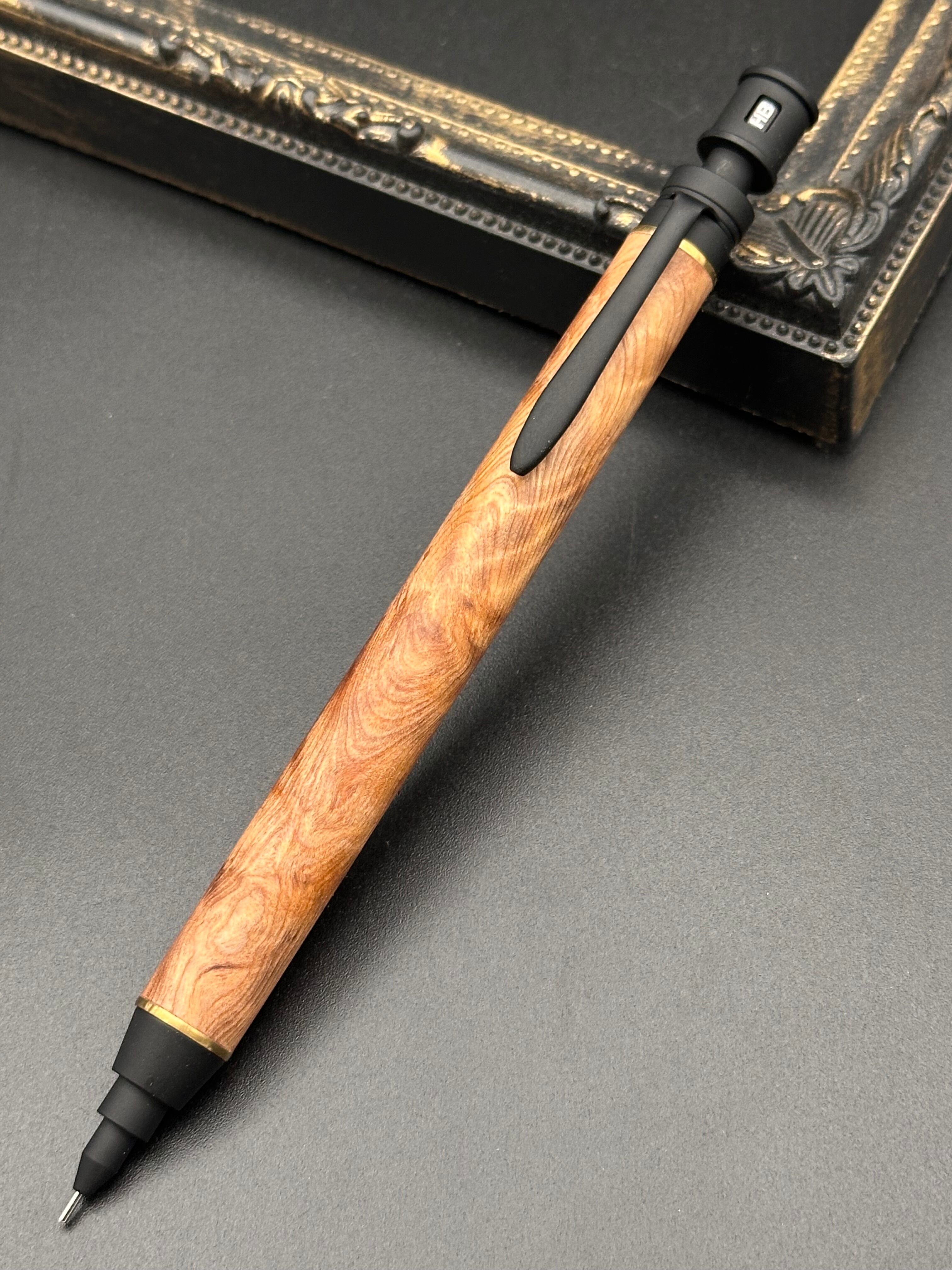 花梨(瘤)/木製ツイスト消しゴム | Flamberg