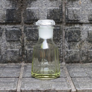 ガラスしょうゆさし 山形県【醤油差し】【料理道具】【松野屋】【ギフト プレゼント】【就職祝い 入学祝い】