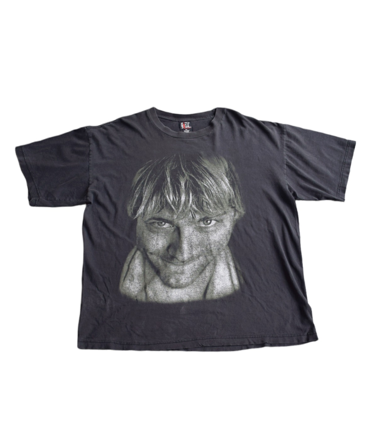 Vintage 90-00s XL Rock Band T-shirt -Kurt Cobain- | BEGGARS