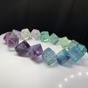 フローライトキューブ(大)グラデーションタイプ✩ブレスレット
