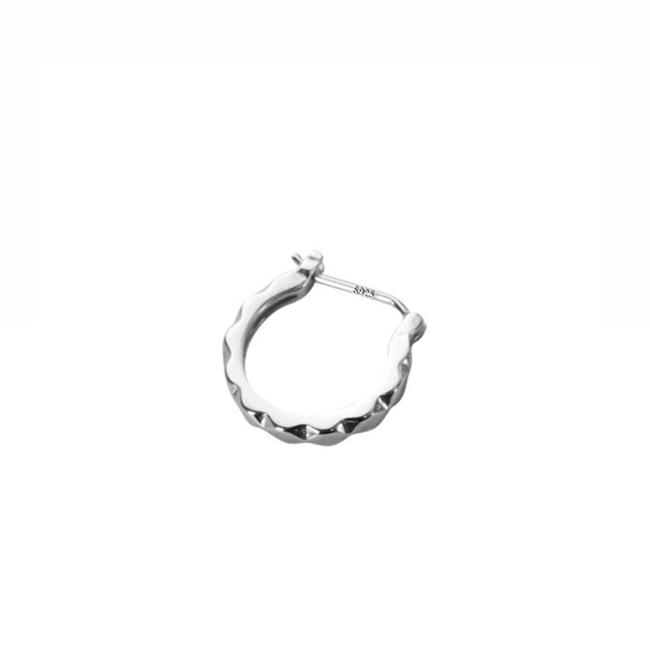 twist pierce (P14)