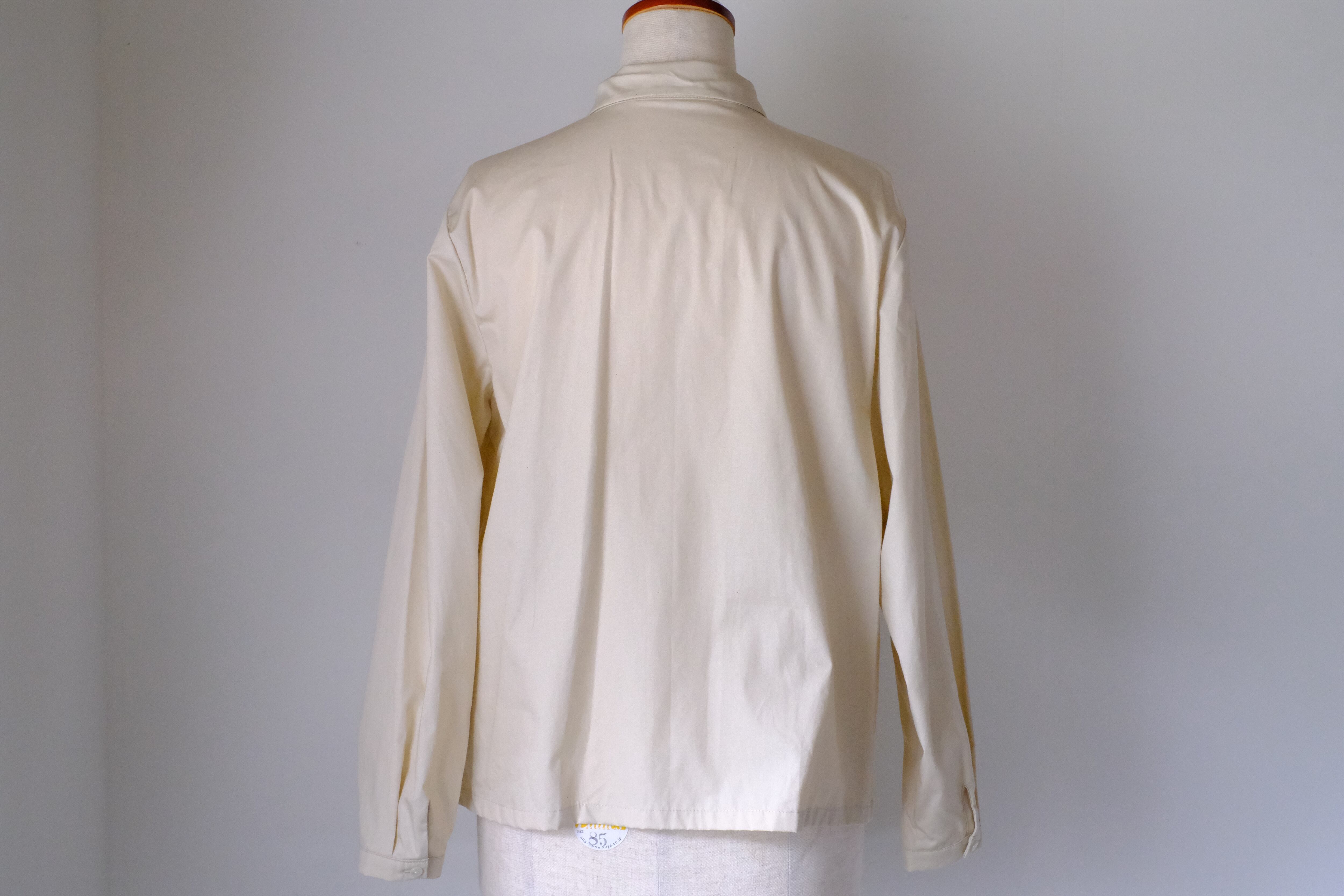 長袖スタンドカラーブラウス(ベージュ/刺繍無)