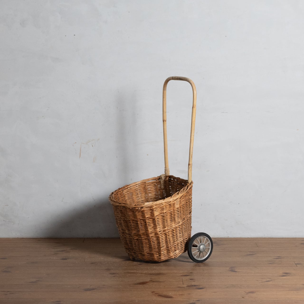 Shopping Cart / ショッピングカート 〈ラタン・籐・ディスプレイ