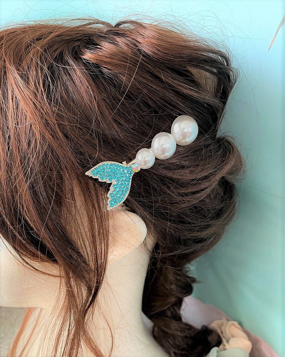☆✴︎ヘアピンコーナー38 キラキラストーンのマーメイド人魚ヘアピン1点可愛い高級 ☆✴︎ヘアピンコーナー38 キラキラストーンのマーメイド人魚ヘアピン1