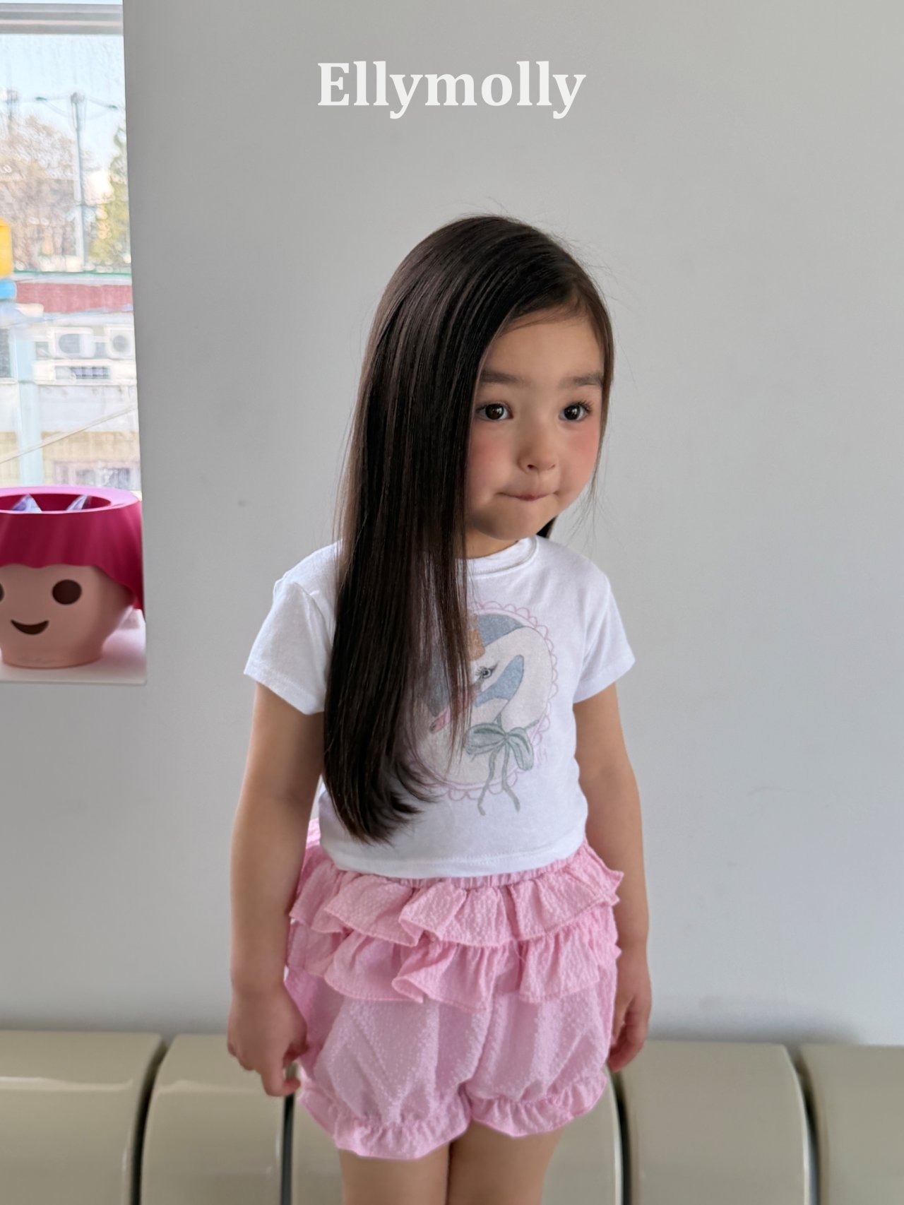 [ELLYMOLLY] Petaltier Shorts +fee2 / [엘리몰리] 페탈티어쇼츠