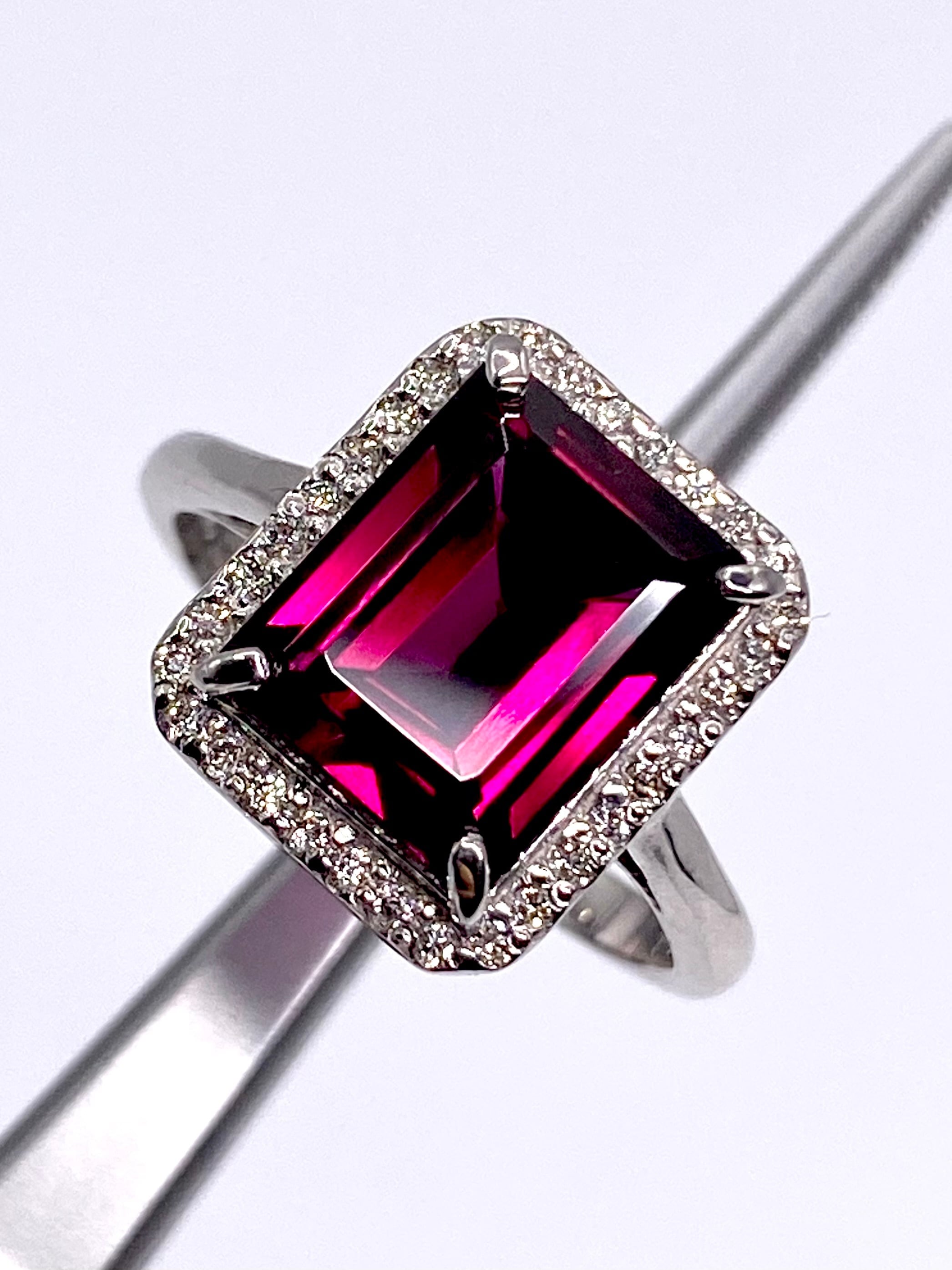 新品】ロードライトガーネット 4.713ct / ダイヤモンド 計0.16ct Pt900