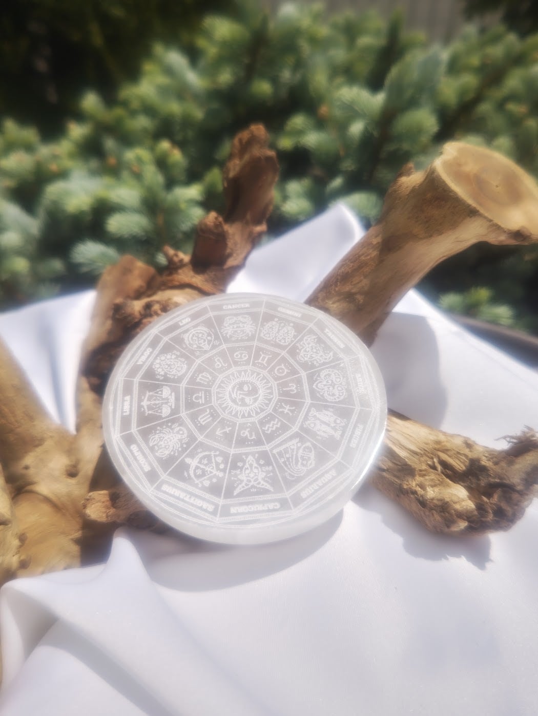 セレナイト・プレート（12星座）｜空間を清める月の光のプレート | 日