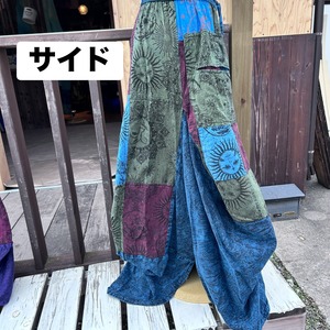 パッチワーク変形スカート