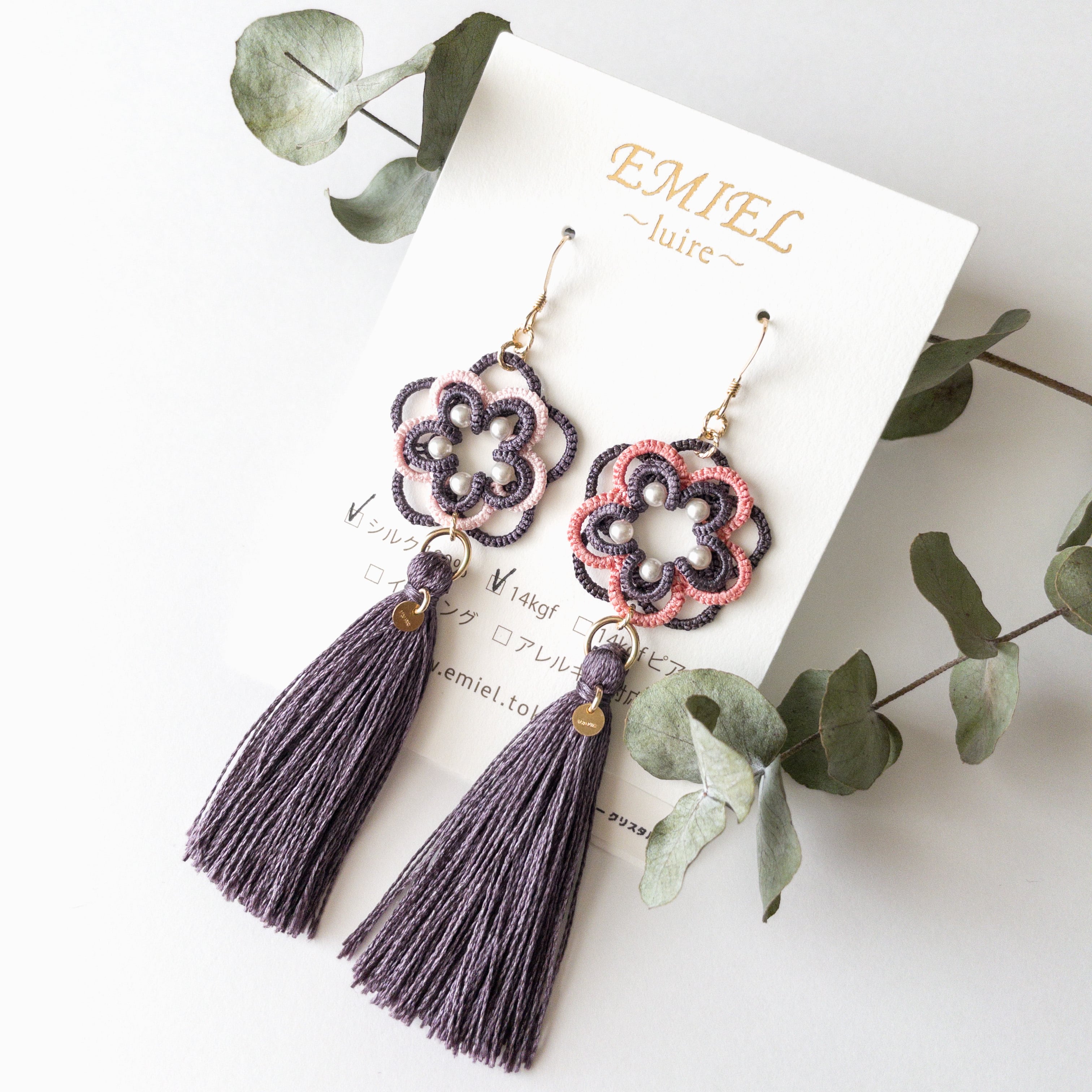 Kibou〜luire〜シルク糸*二人静・白梅・曙色レースのタッセルピアス・イヤリング▶︎ 14kgf使用*国内送料無料
