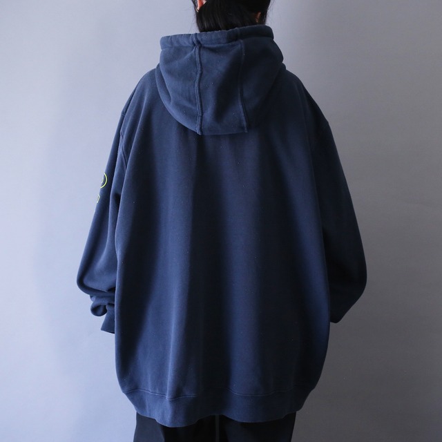 "carhartt" sleeve printed design XXXL super over silhouette parka