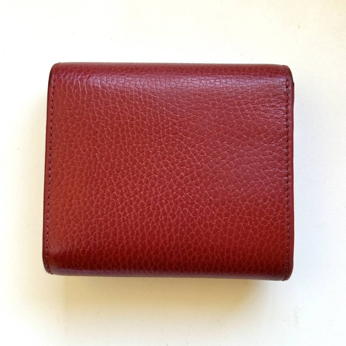 グッチ GUCCI 二つ折り財布 GGマーモント レッド | 万福財布