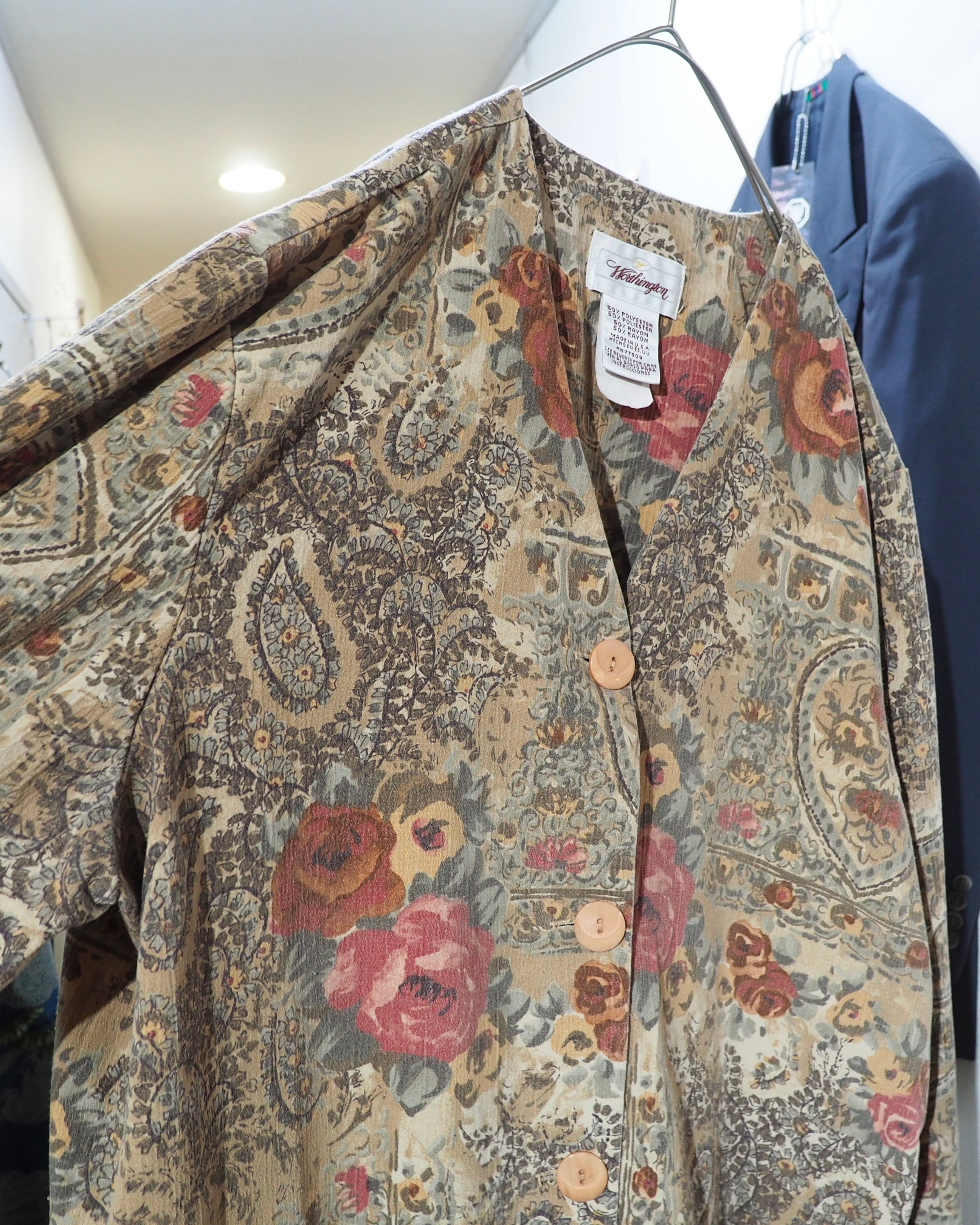 1980 - 90s " Made in USA " Beautiful Flower × paisley pattern vintage No collar jacket
