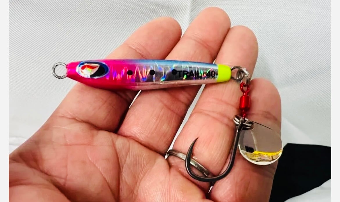 キャラック・トレイルジグ【60g】ただ巻き特化のブレードジグ | ルアー