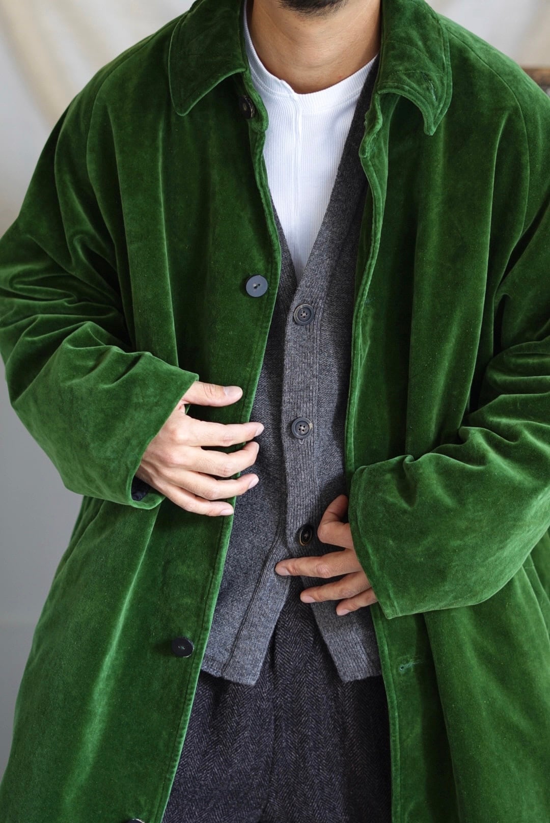 CHEZ VIDALENC - COAT BOBI VELVET (MOSS GREEN) | Brownie CHEZ VIDALENC - COAT BOBI VELVET (MOSS GREEN) | Brownie