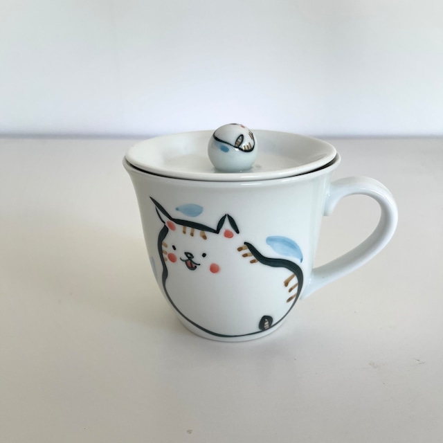 【波佐見焼】マグカップ　茶色のトラ猫　蓋つき【tomofac】