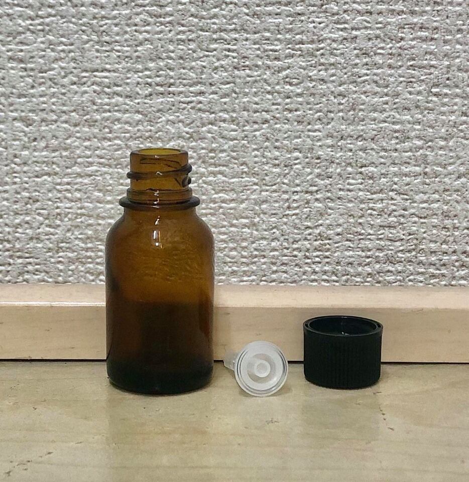 ドロップ栓付き10ml遮光瓶 | FineFlavor/ファインフレーバー