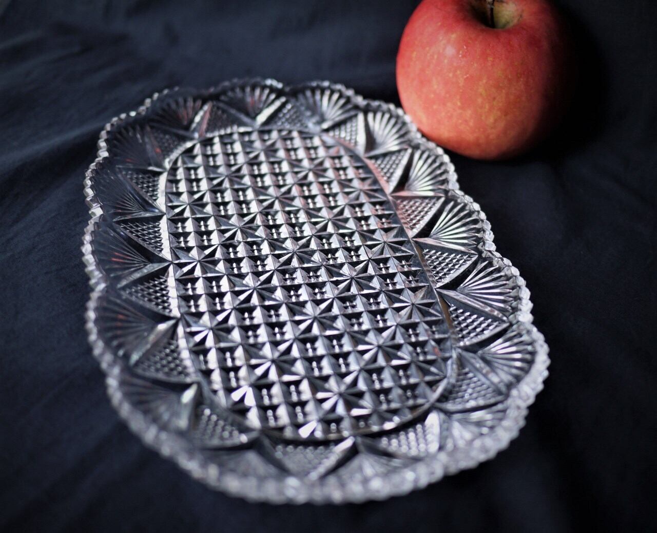 クリスタルカットガラス 楕円皿 レトロ