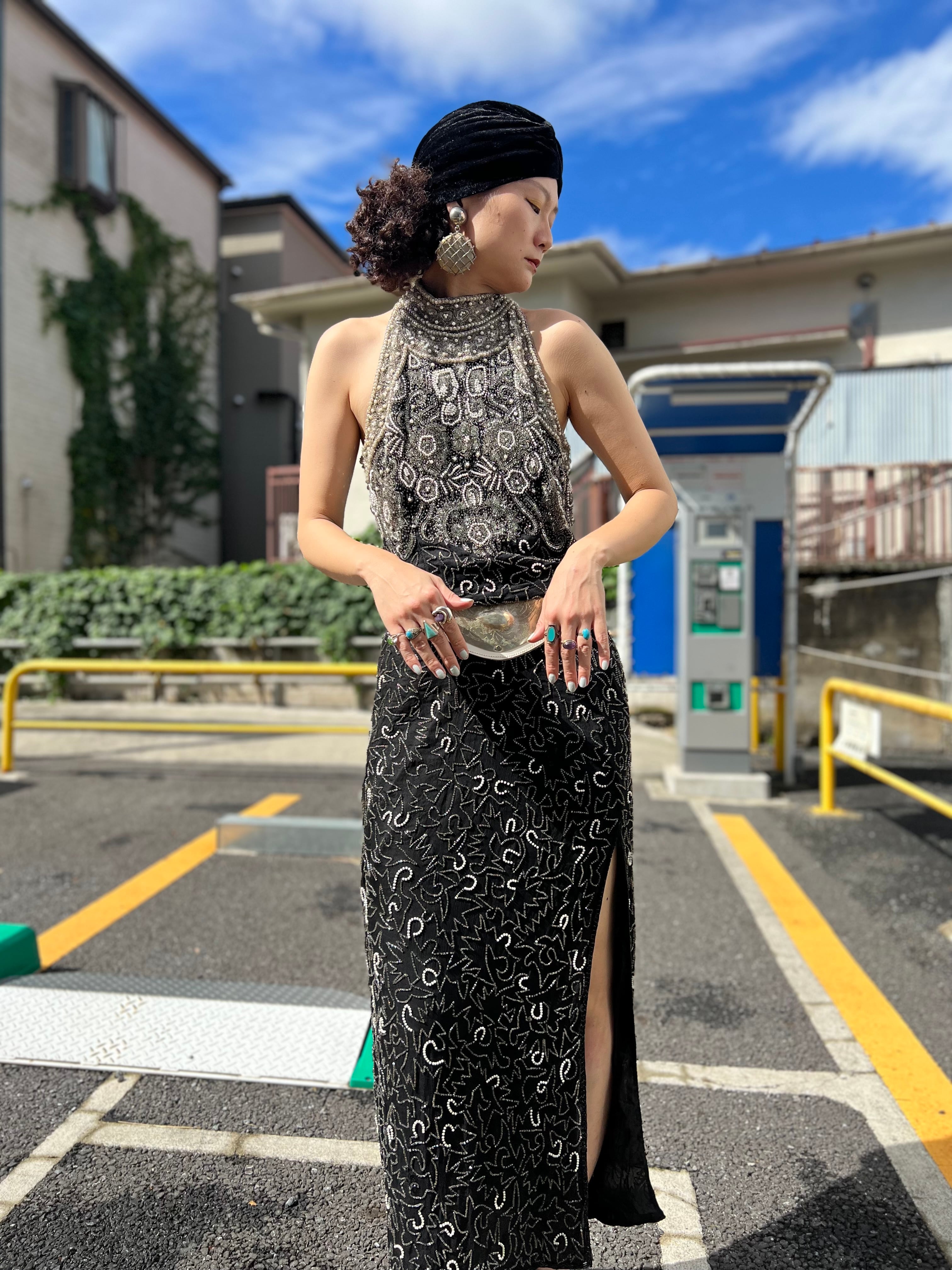 Vintage black × beads silk dress ( ヴィンテージ ブラック × ビーズ シルク ワンピース ) | Riyad  vintage shop powered by BASE