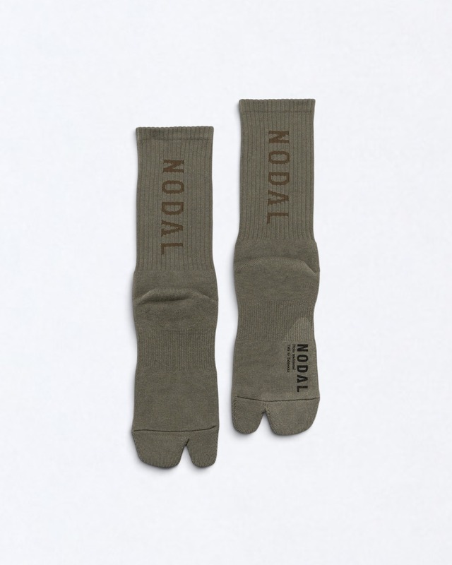 NODAL Logo Socks KHAKI × OLIVE